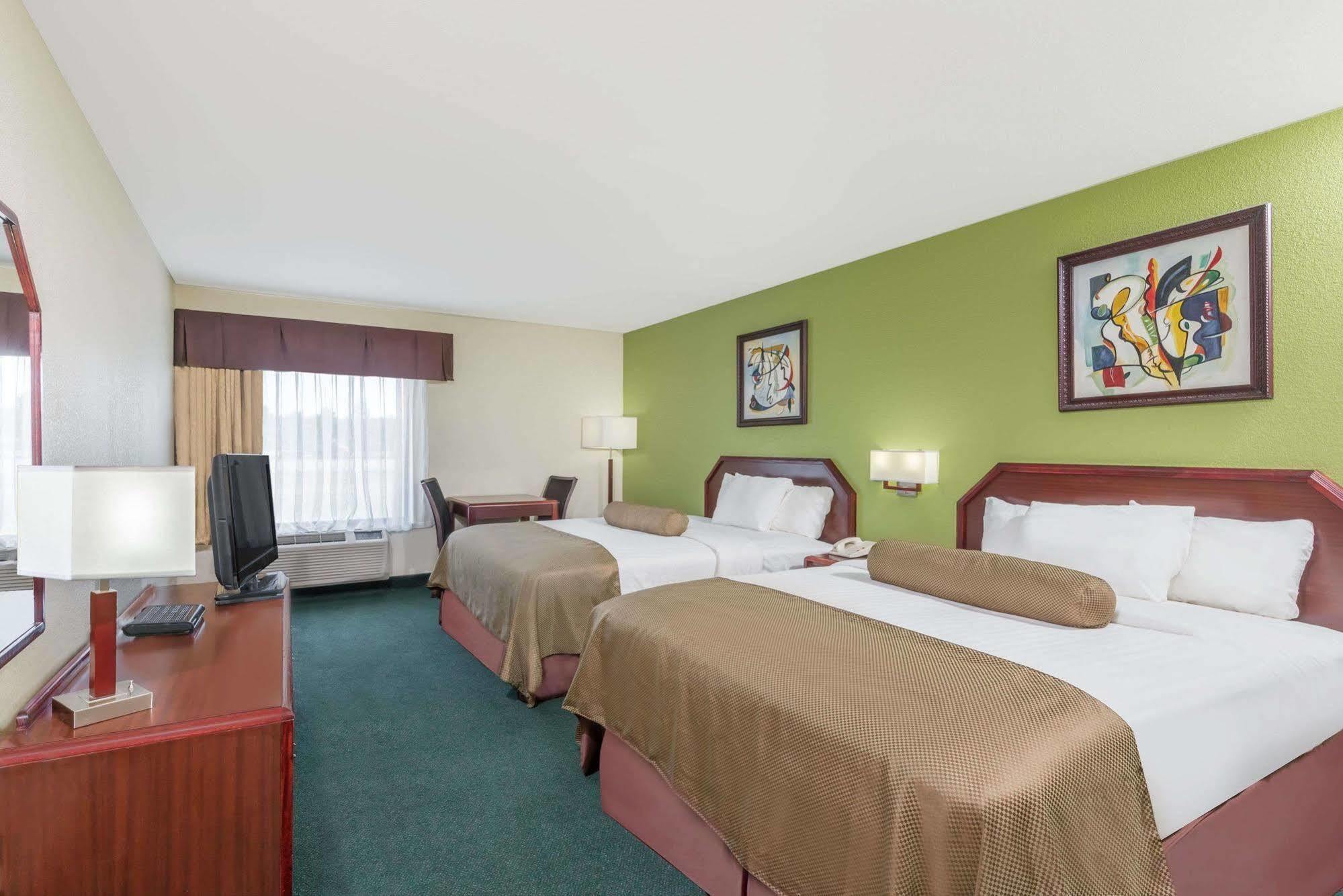 ชัวร์สเตย์ พลัส โฮเต็ล บาย เบสต์เวสเทิร์น ซัมเมอร์เซ็ต Hotel ซอมเมอร์เซ็ท ภายนอก รูปภาพ